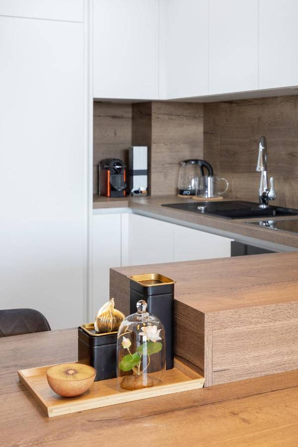 Stylish 2Bdr Apartment- Free Garage Zágráb Kültér fotó