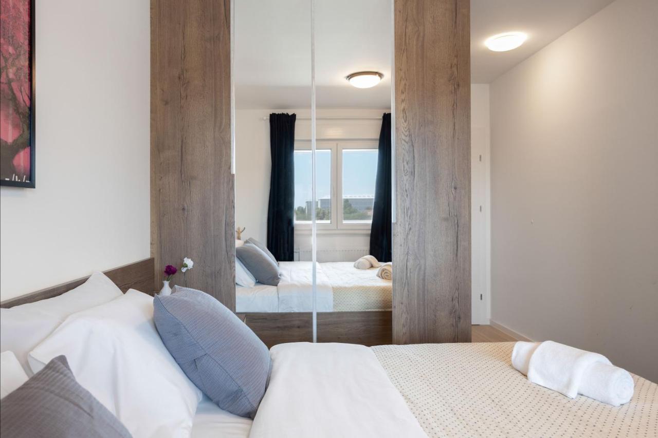 Stylish 2Bdr Apartment- Free Garage Zágráb Kültér fotó